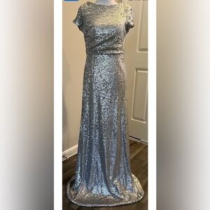 Adrianna Papell Silver Space Halloween Sequin Mesh Cocktail Prom Party Dress 10